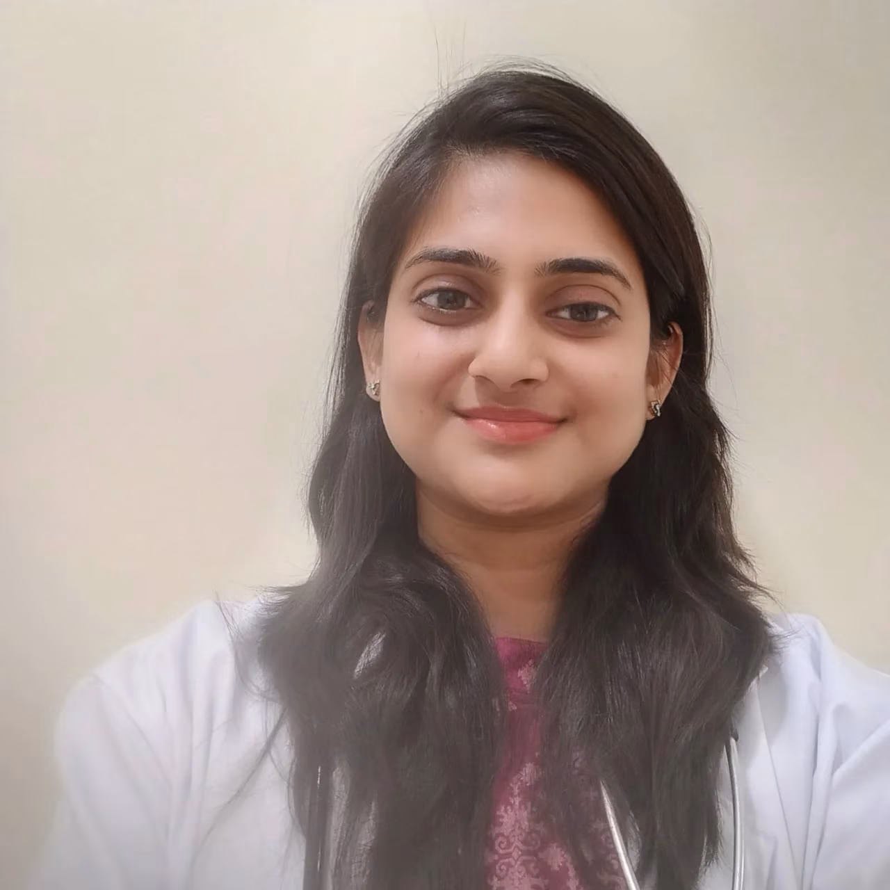 Dr. Divya Khaitan – Experienced Gynecologist & IVF Specialist at Apollo Clinic Guwahati