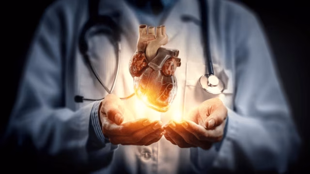 Dr.-Sanjay-Kumar-Leading-Heart-Specialist-in-Delhi